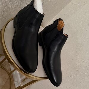 BONFINI Men's Chelsea Boots | Pull-On Ankle Boot in Plain Toe, Cap Toe & Wingtip